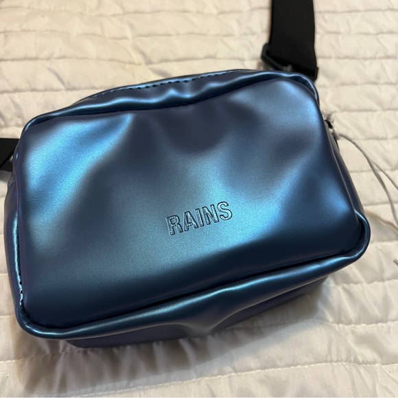 Rains Laser Box Bag Micro - Picture 2 of 7
